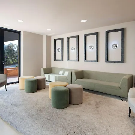 Alimara 4* Barcelona