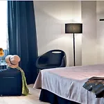 Alimara Hotel 4*